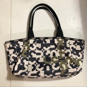 LeSportSac Shoulder Bag